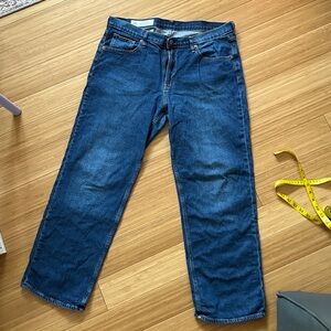 Gap 90’s Loose Mid Rise Medium Wash Blue Jeans | Size 32 / 14